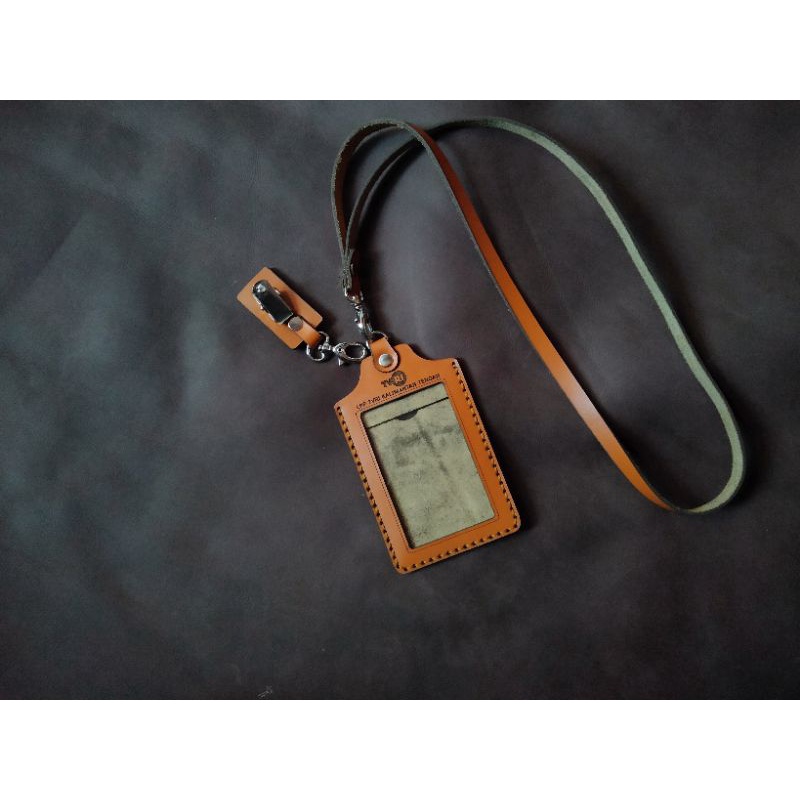 

NAME TAG HOLDER GANTUNGAN TEMPAT ID CARD