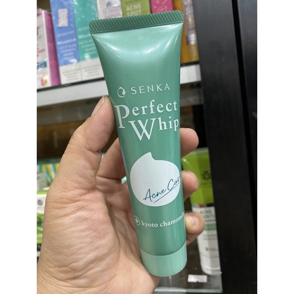 SENKA PERFECT WHIP ACNE CARE FACE WASH KYOTO CHAMOMILE