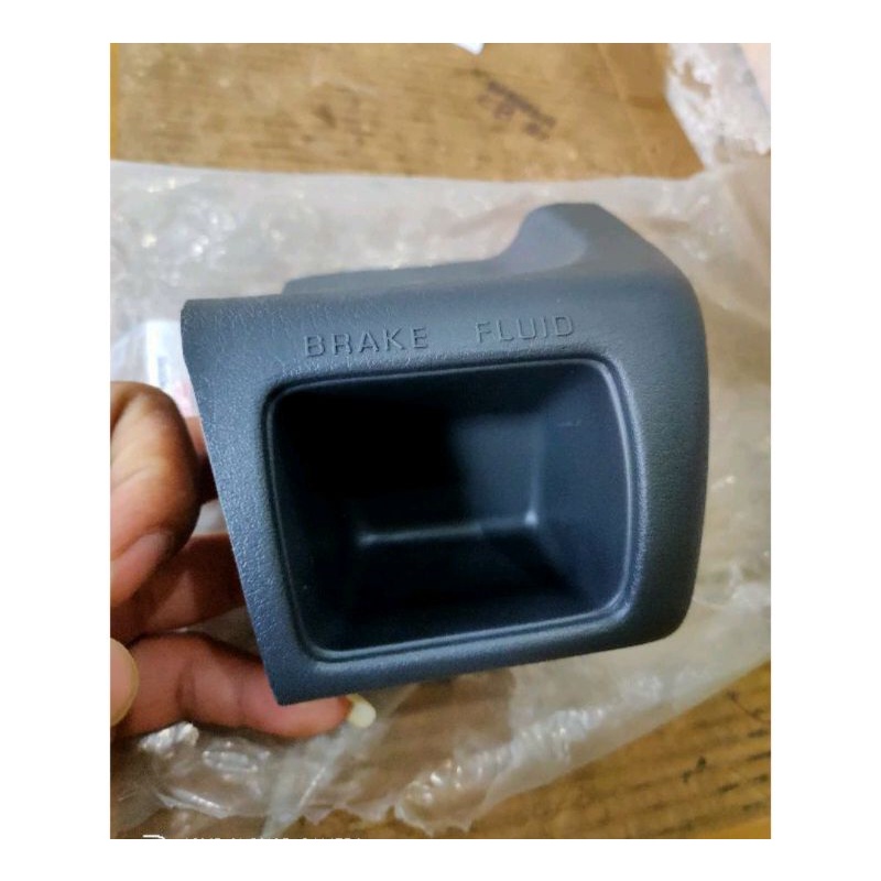 tutup oli rem t120ss di dasbor ss original