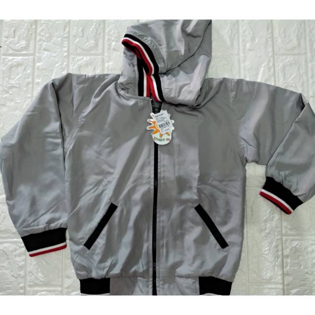 Jaket little m anak cowok