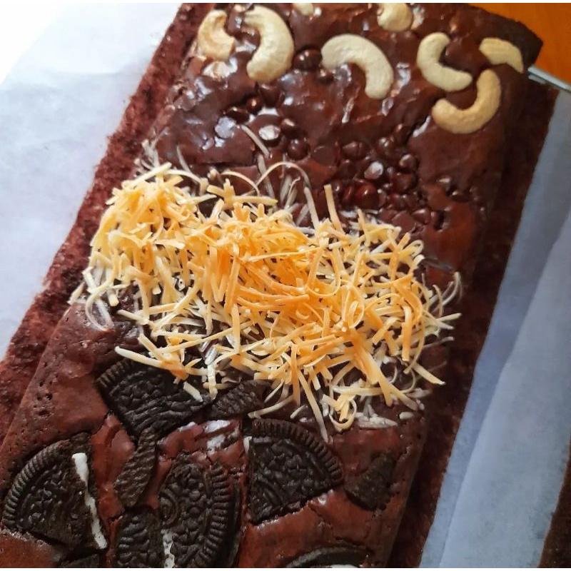 

FUDGY BROWNIES PREMIUM