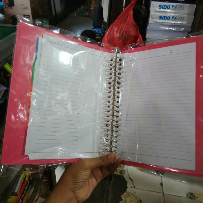 

Unik Binder Note / Map Loose Leaf A5 Inter-X Warna Acak Atau Sesuai Stok Sale!!!