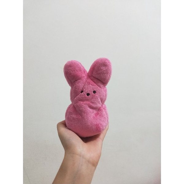 Boneka Peeps kelinci