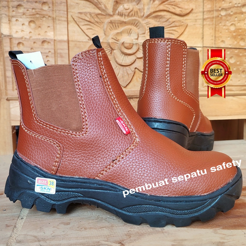 Sepatu Safety Elastis Silp on King Skn Terbaru Kulit Import Keselamatan Kerja Proyek Pabrik Kitchen dapur Pom Batu Bara Tambang  Kontraktor Bangunan Sepatu Safety Hitam Ujung Besi Sepatu Safety Septi Saveti