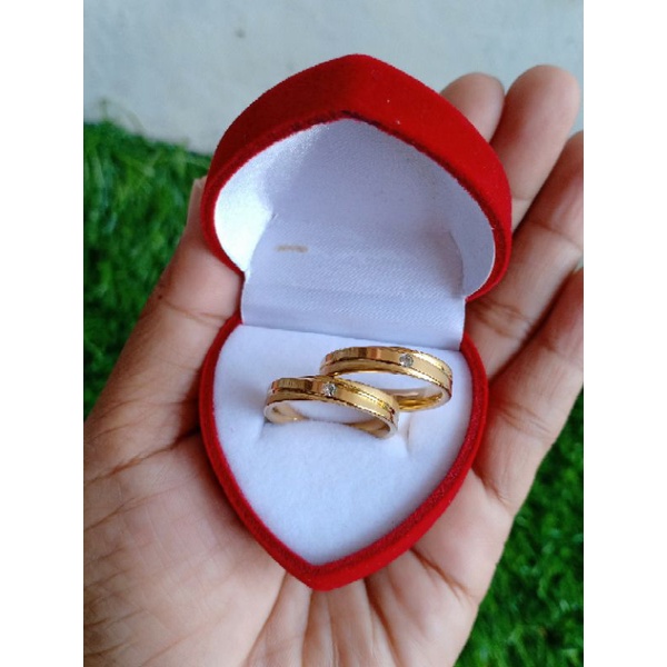 CINCIN TITANIUM ANTI KARAT 1 BOX ISI 36 CINCIN