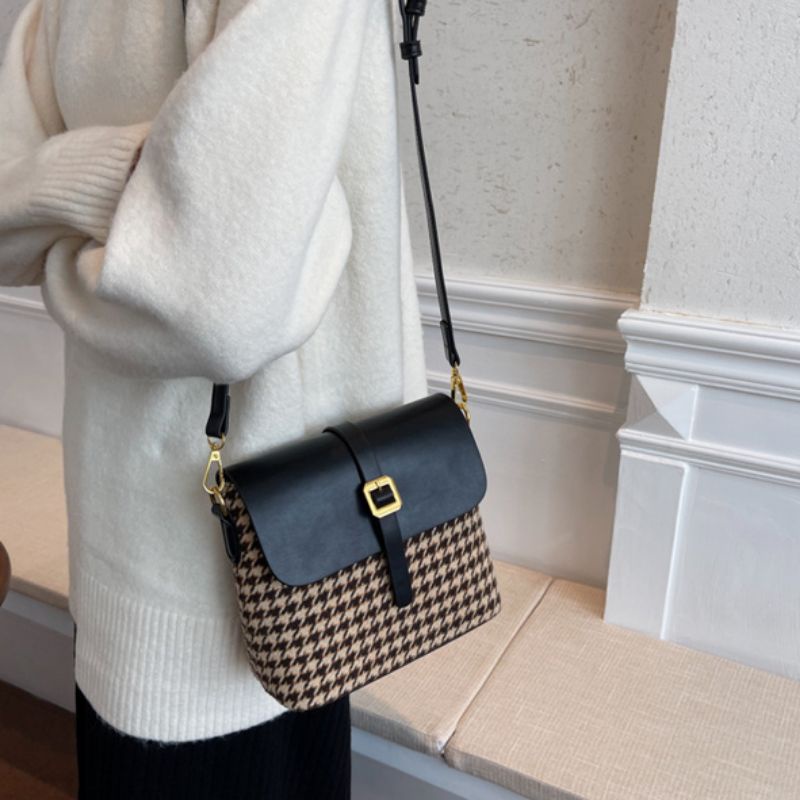 Tas selempang wanita cantik kekinian/2070