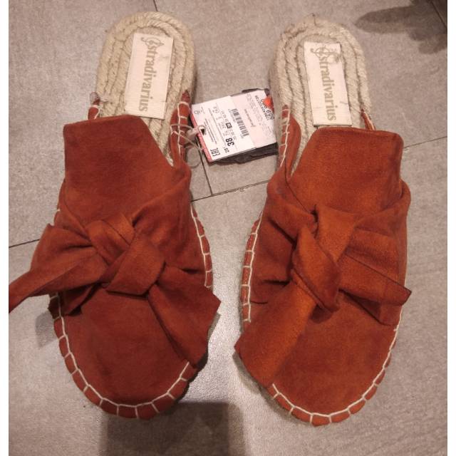 Stradivarius sendal slip