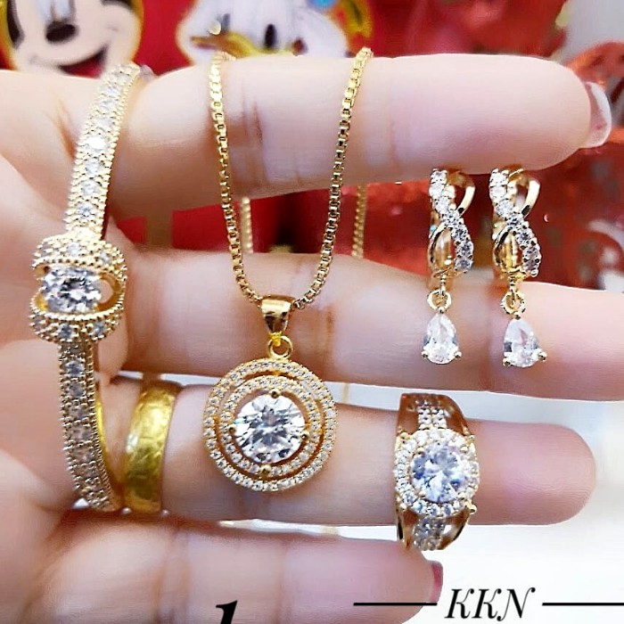 Perhiasan Titanium 1 SET Q9