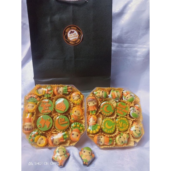 

coklat karakter spesial lebaran