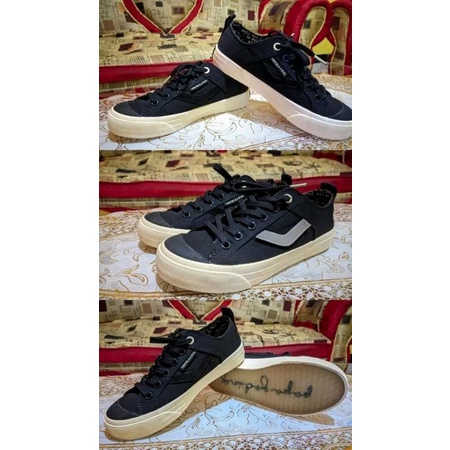 sepatu second ventela