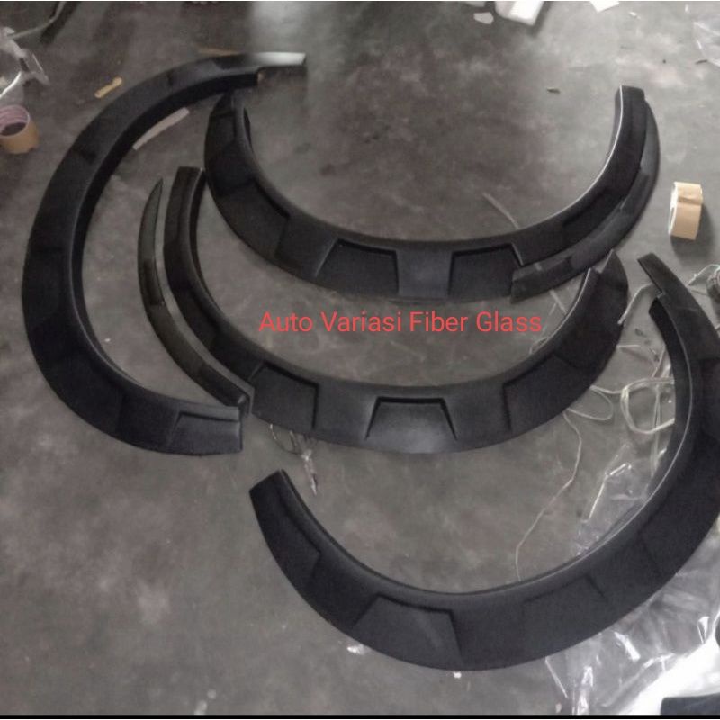 Over Fender Rush Terios Model Rock Ford