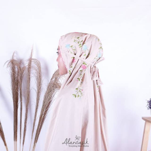 mukena bordir exclusive limited edition chandani R.10