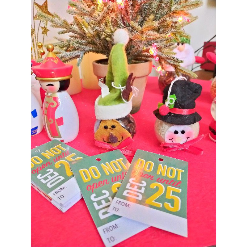 

gift tag christmas Dec 25