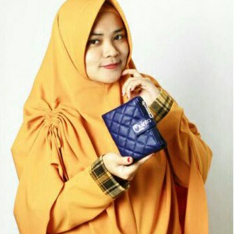 Dompet Lipat Mona Original Quinta