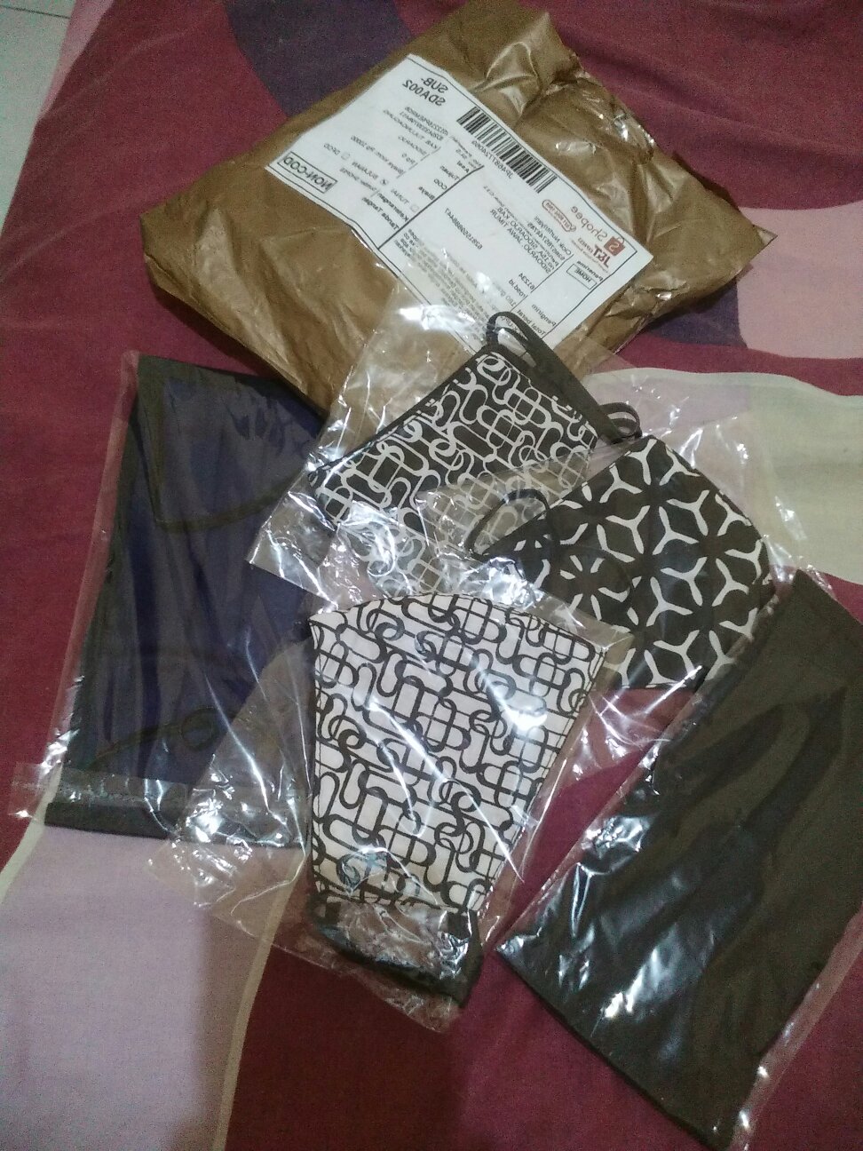 Masker Kain 2ply Bisa Diisi Tisu Tali Karet Earloop