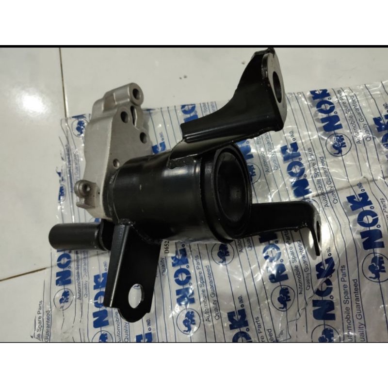 engine mounting dudukan mesin mazda 2 d652