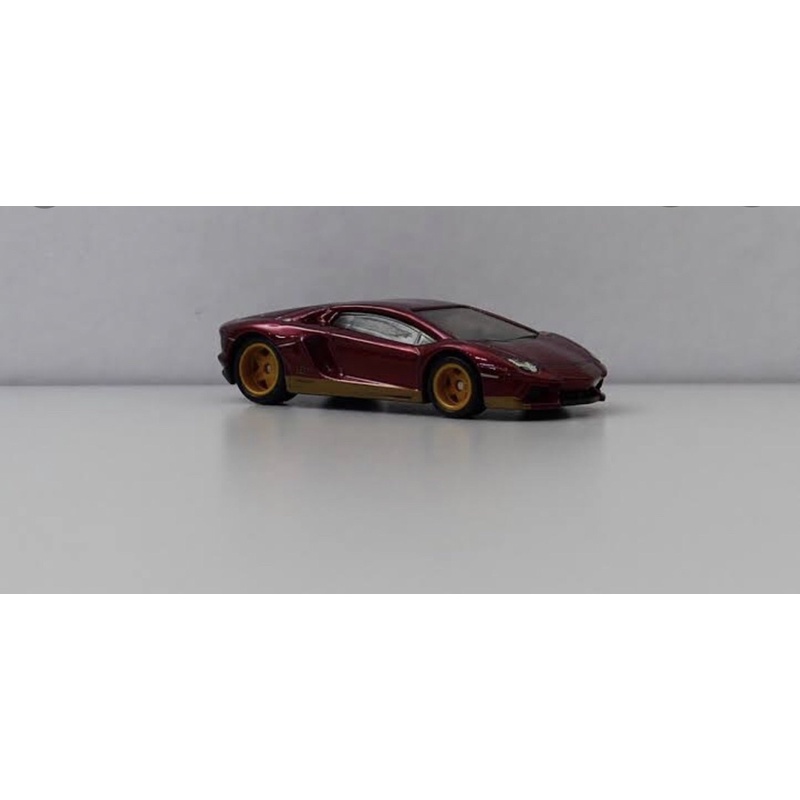 super treasure hunt lamborghini miura