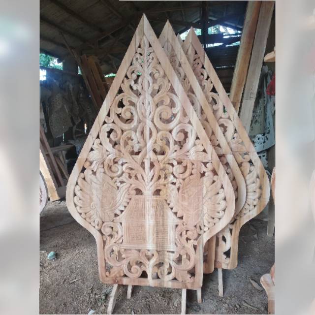 Jual Gunungan Wayang Kayu Ukiran Dekorasi Pelaminan Jujur Barokah