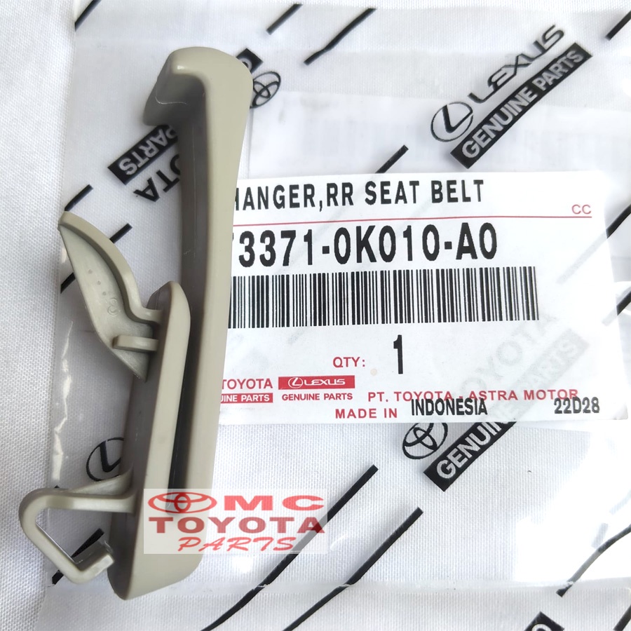 Penjepit / Hanger Safety Belt Kijang Innova Fortuner 73371-0K010-A0