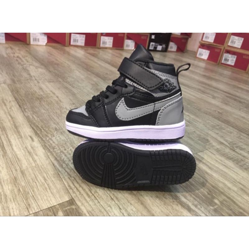 TERLARIS!!! SEPATU ANAK PEREMPUAN / SEPATU JORDAN ANAK / SEPATU SNEAKER ANAK / SEPATU ANAK LAKI | SEPATU NiKE JORDAN ANAK KUALITAS IMPORT