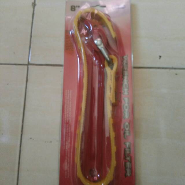 Kunci filter solar ato filter oli