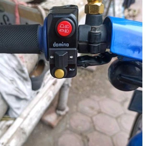 Saklar Kiri Domino Tombol Lamp Kiri Domino Thailand Original Universal