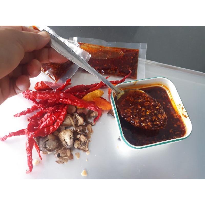 

Chili oil Ebi Vegan Vegetarian