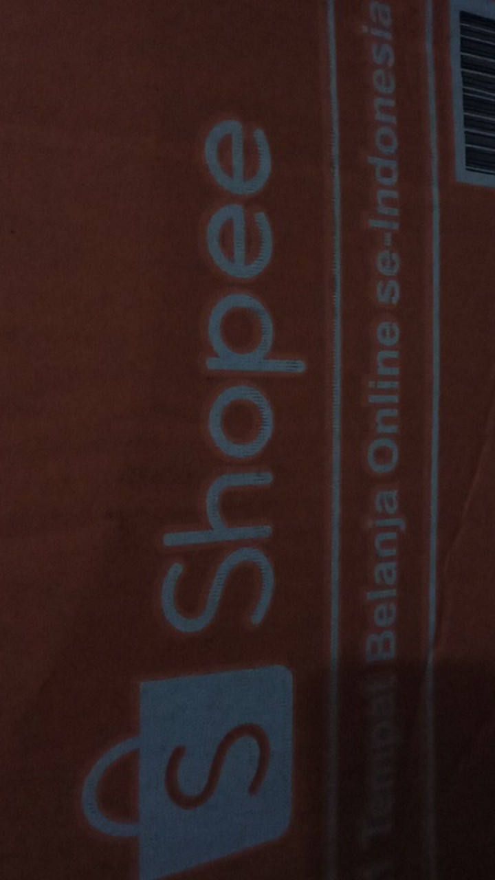 Atasan Batik Couple Terbaru Motif Tiganegri