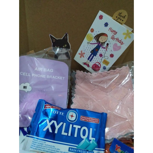 

Hampers Snack Birthday Box