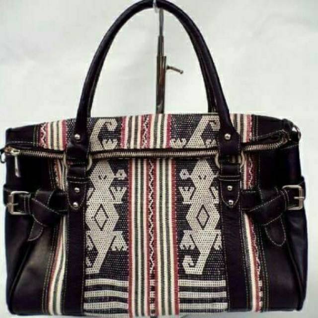 Tas Tenun NTT / Tas Kulit / Tas Etnik / Sling Bag / Ethnic Bag / Grosir Tas Batik Tenun Murah