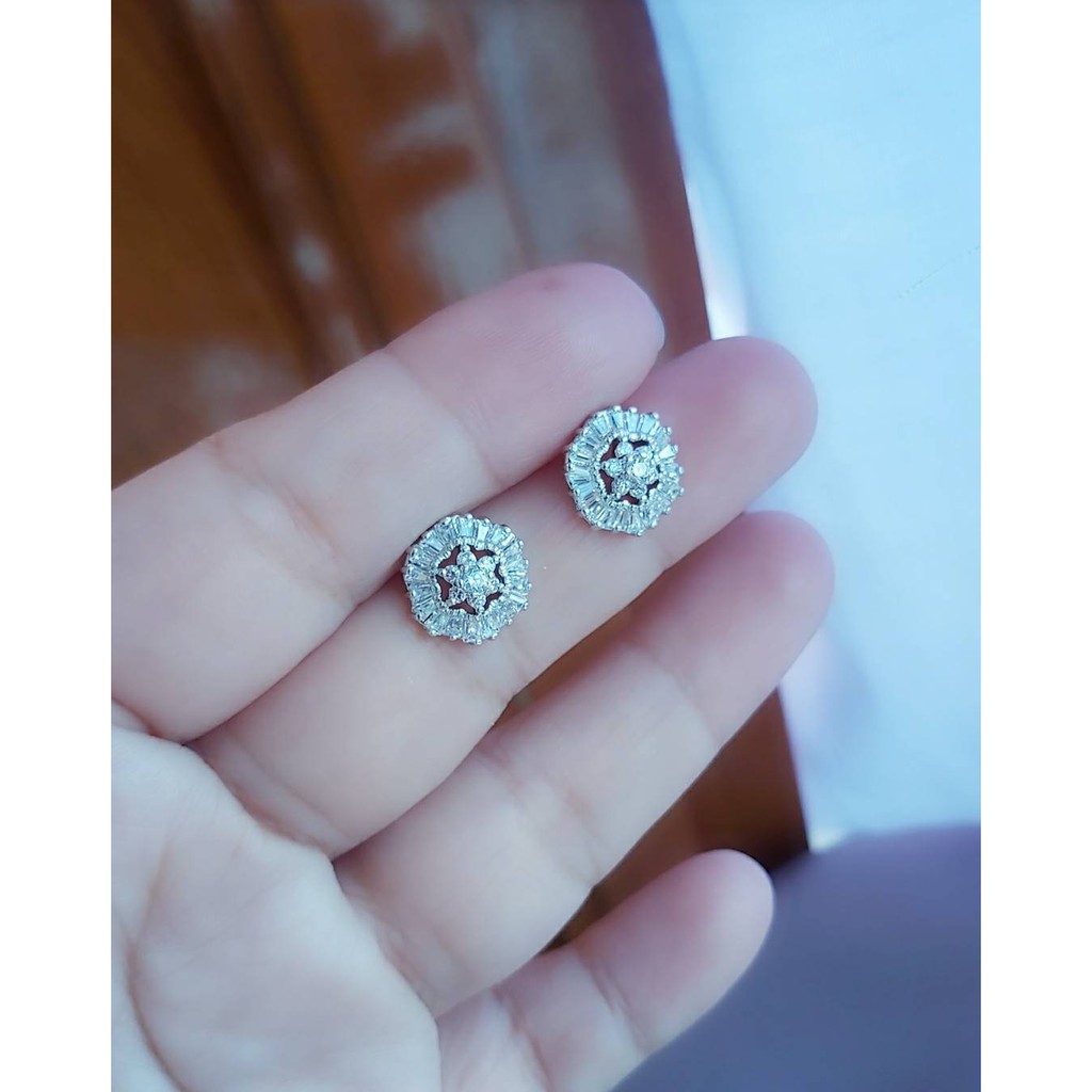 Anting giwang permata zirconia