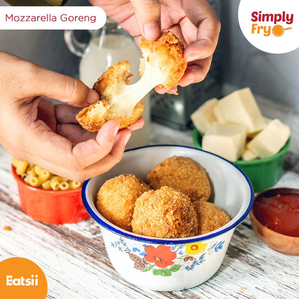 

Homemade Mozarella Goreng (Mozreng) by Simply Fry 12 pcs / Frozen Food