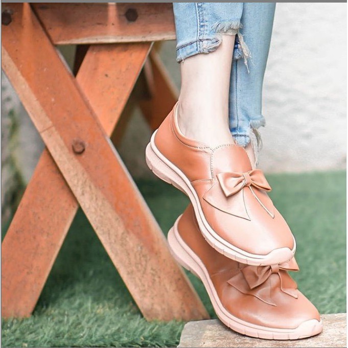 Klensia Sepatu kasual slip on Wanita Women Casual Shoes Tanpa Tali 651-013 - Rose Gold, Bronze