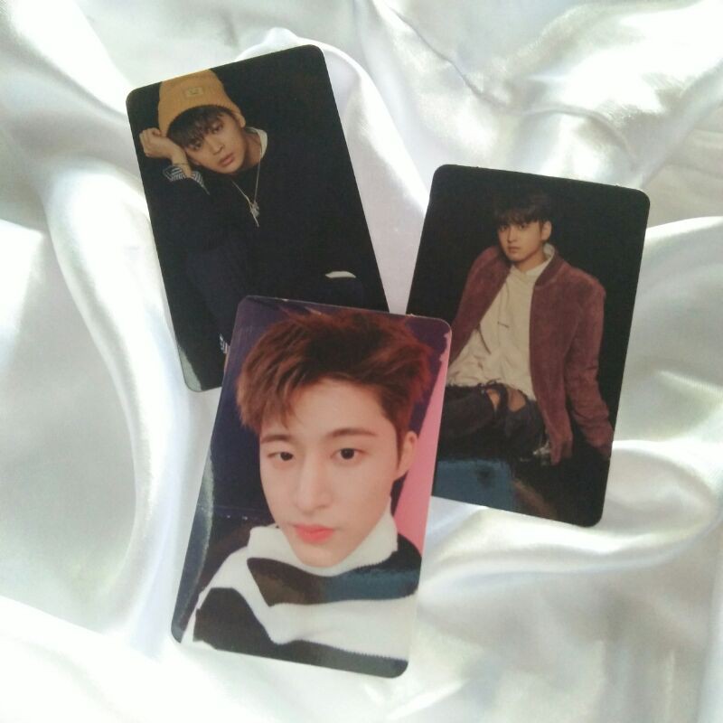 Official photocard iKon