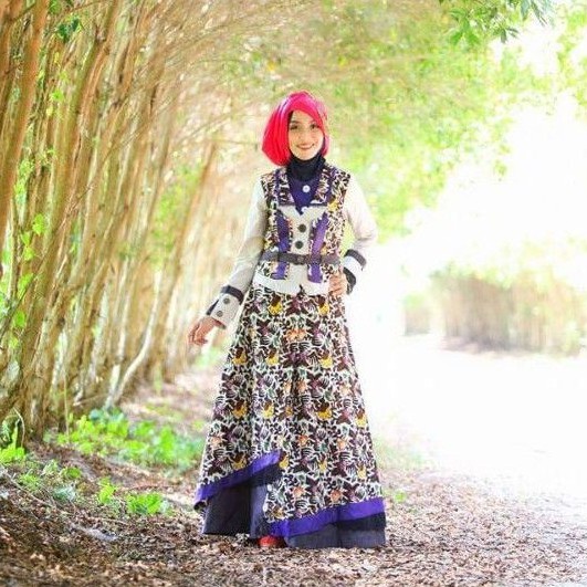 Preloved Tuneeca Batik Differential size XS