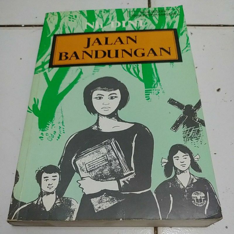 HARGA 1AN BUKU SASTRA JALAN BANDUNG BY NH.DINI/MADILOG MATERIALISME DIALEKTIKA
