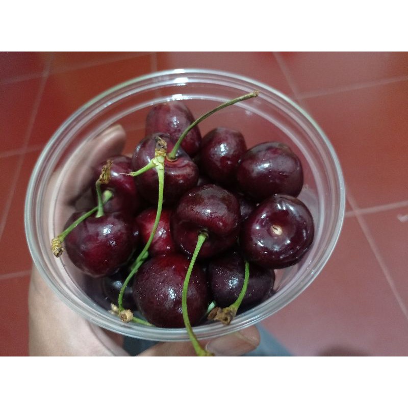 

Cherry red fresh manis crunchy pack/ 500 gram