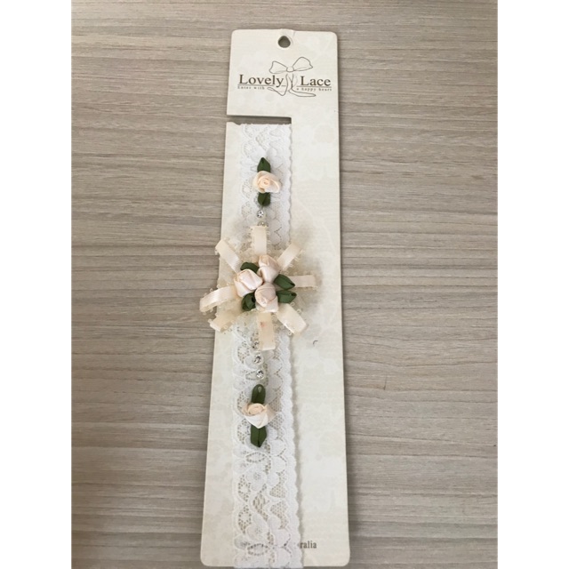 Preloved bandana bayi lovely lace