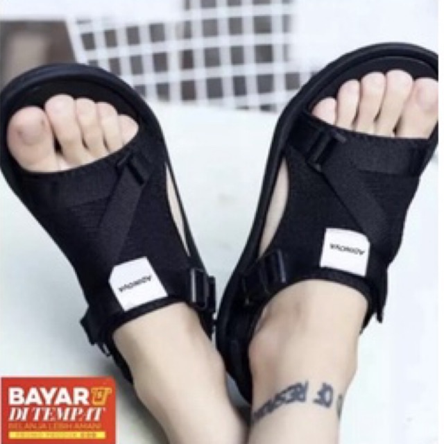Sandal Gunung Pria Wanita Outdoor Original 100% Sendal Gunung Casual Size 39-43 Terbaru Adinova LTN