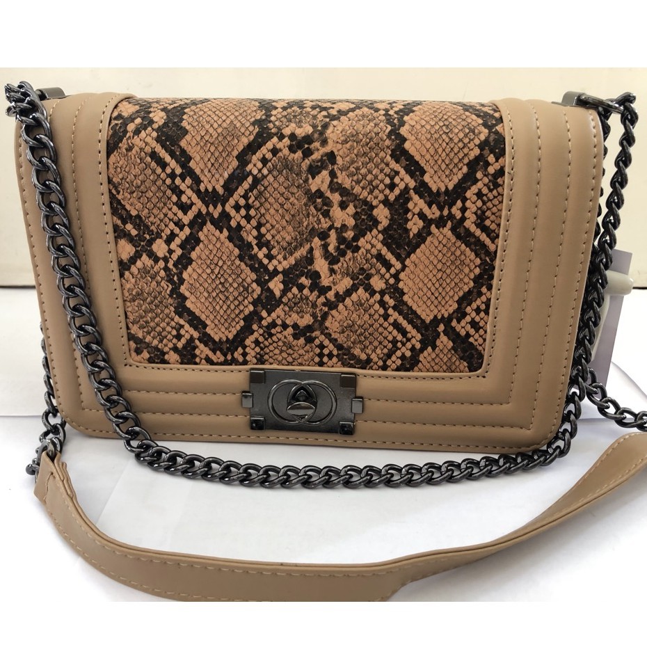 Tas CHANEL BOY TAS ULAR TAS SELEMPANG TAS RANTAI IMPORT BATAM TAS SHOULDER BAG JELLY RANSEL CREAM