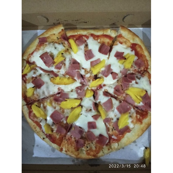 

Yummy Pizza Hawaiian 1box isi 8 slice (ONLY SBY)