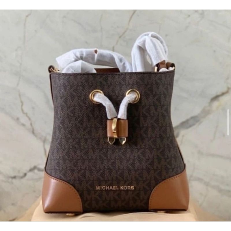 mk mercer xs bucket gallery sign brown