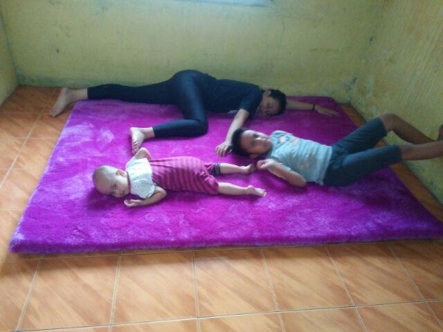 Karpet Bulu Termurah Ukuran 200x150 Tebal Keseluruhan 6.5cm