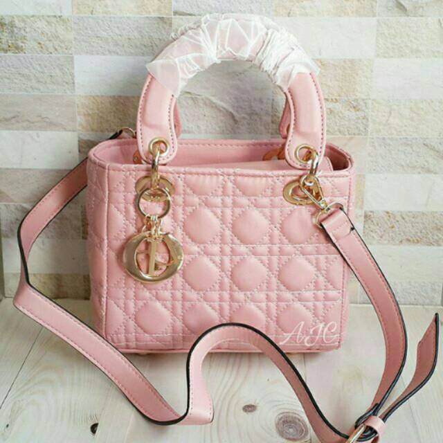 FREE SYAL LADY DIOR*