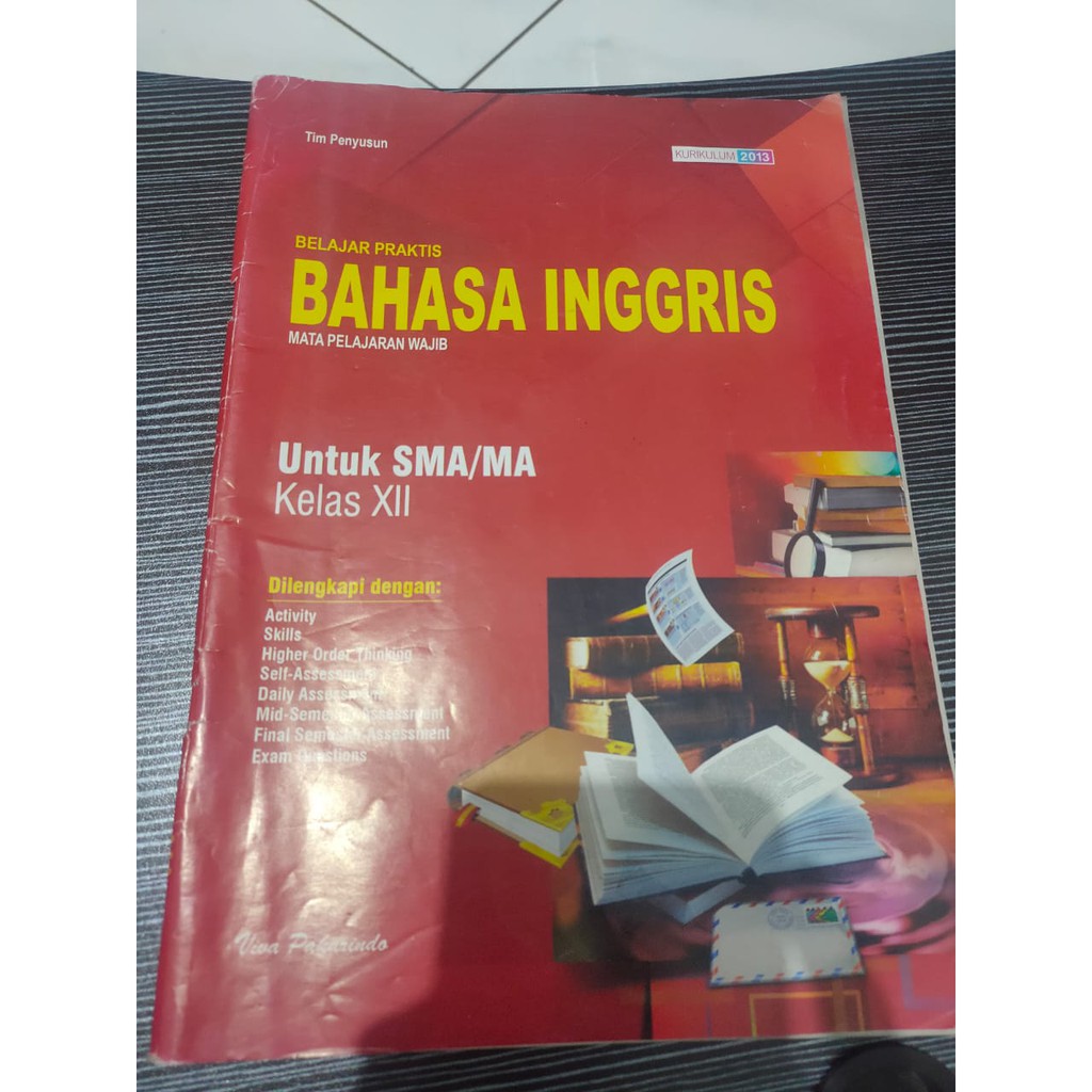Preloved Buku LKS Bahasa Inggris Kelas 12 / XII / 3 SMA K13 Viva Pakarindo
