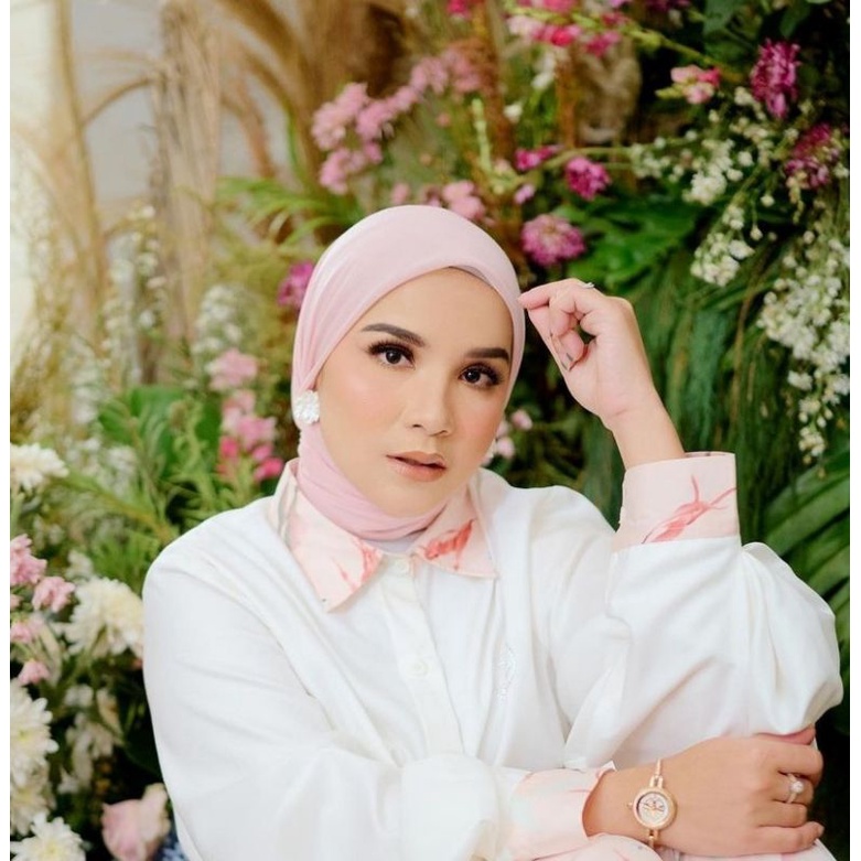 A30 anting hijab bunga putih_anting jilbab