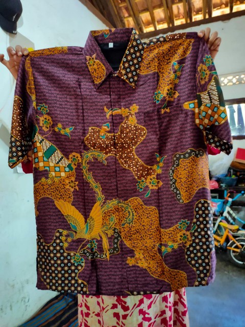 Kemeja Batik Pria Semi Sutra Silky Premium Puring Istimewa