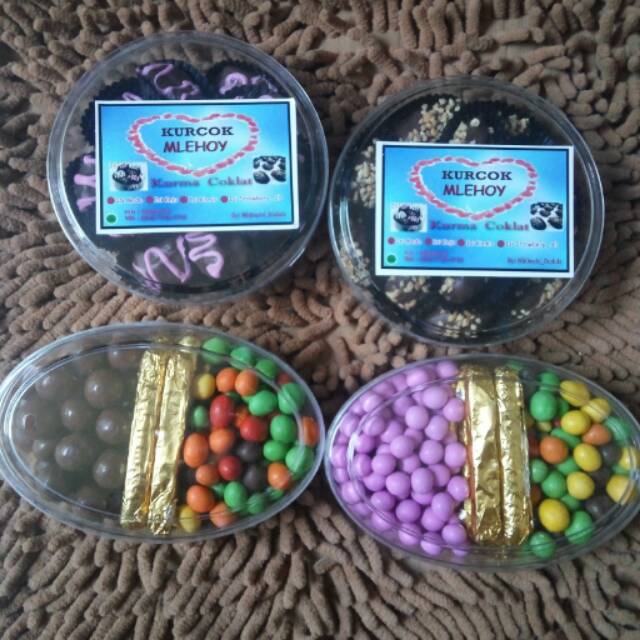 

Coklat campur paket lebaran