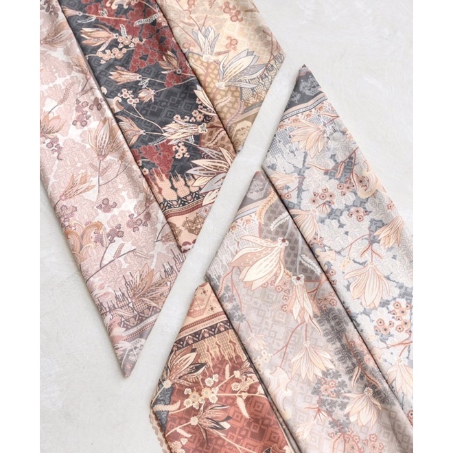 WEARING KLAMBY | Ready Magnolia scarf