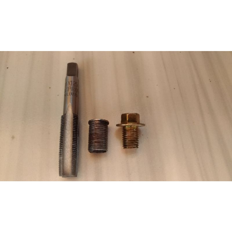 paket tap dan bos baut oli motor bebek dan metik (luar m14x1.5 dalam m10x1.25)